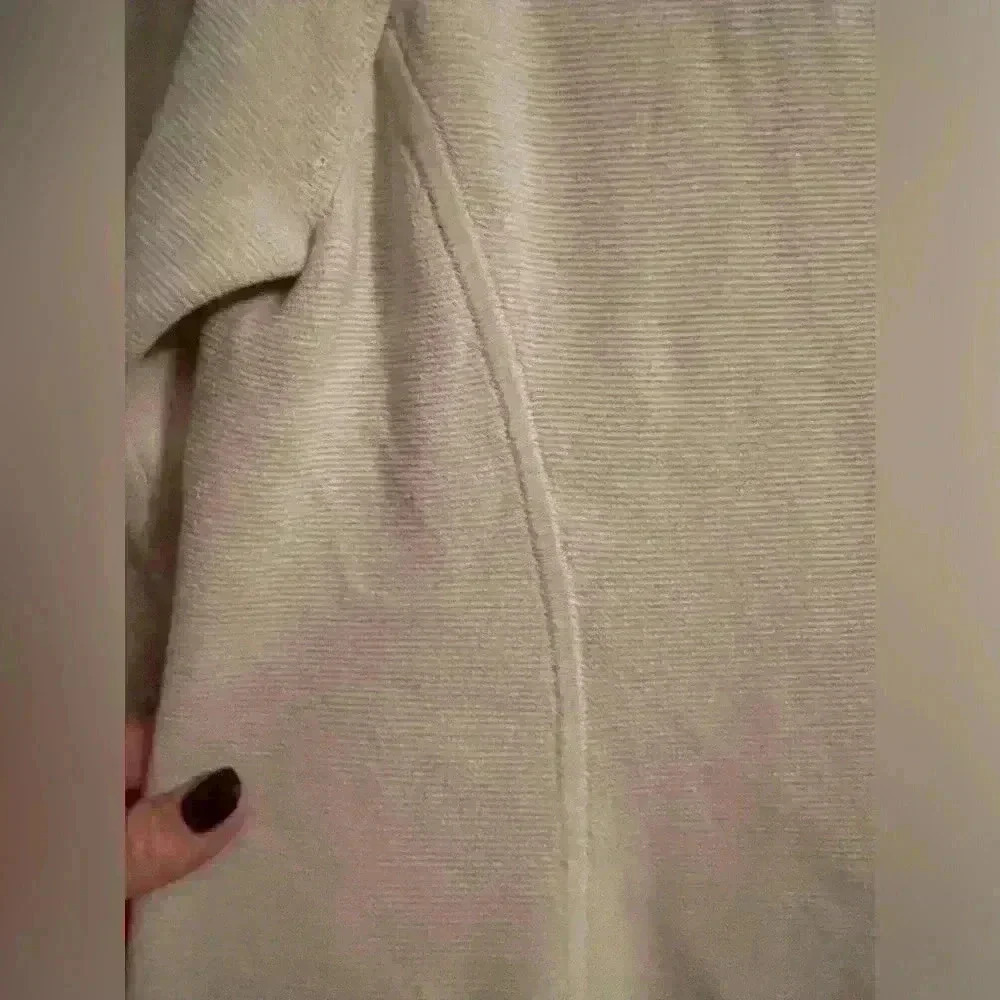 EILEEN FISHER Cream Silk and Organic CottonKnit Sweater Shacket Lagenlook; M - Picture 2 of 8
